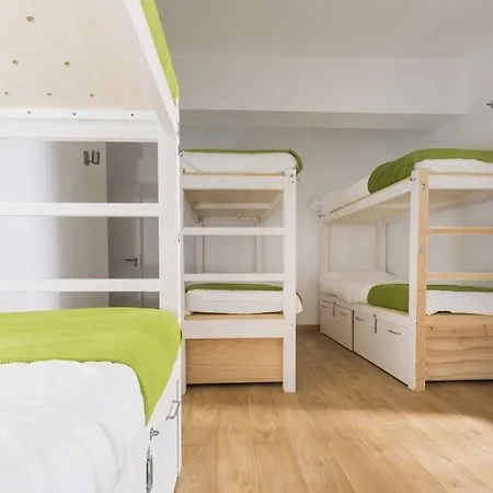 Kite Hostel *
