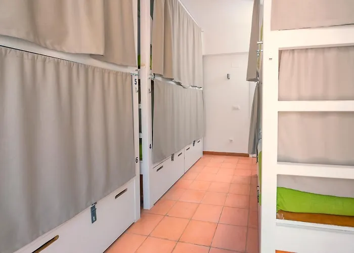 Hostel Kite Ταρίφα