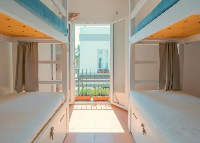 Kite Hostel *