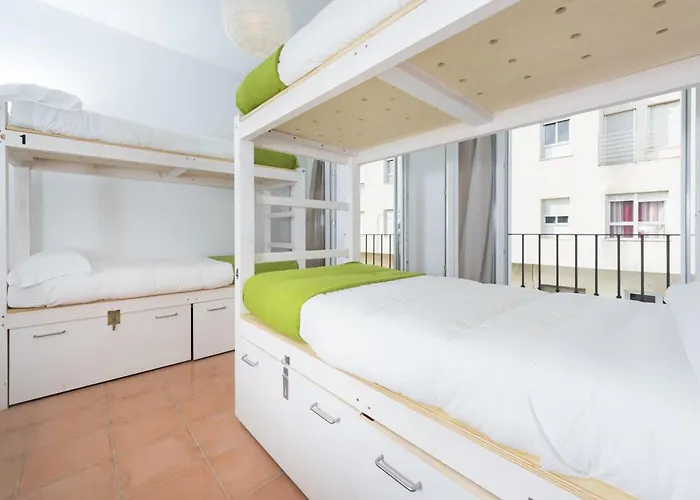 Kite Hostel *