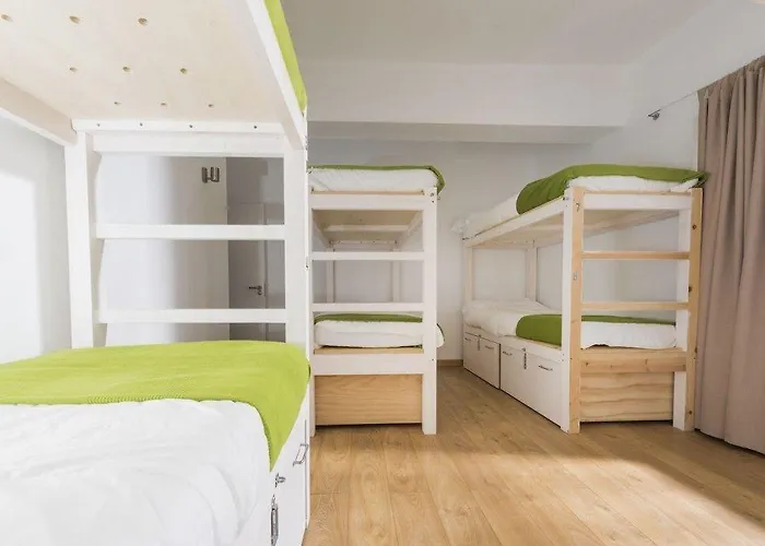 Kite Hostel *